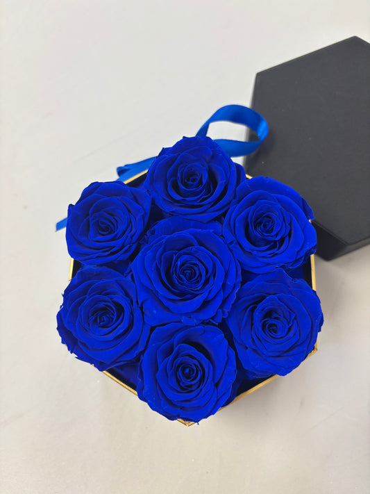 7 Blue Preserved Roses