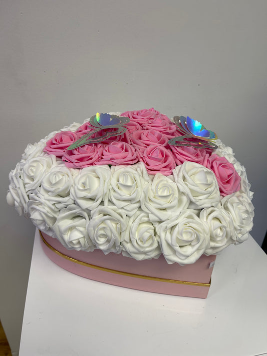 Artificial Roses Heart