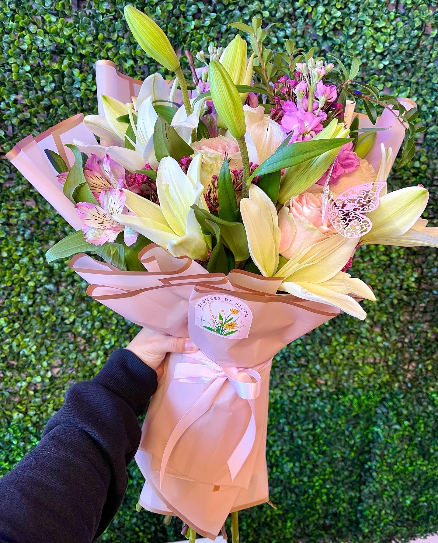 The Pretty Petal Bouquet